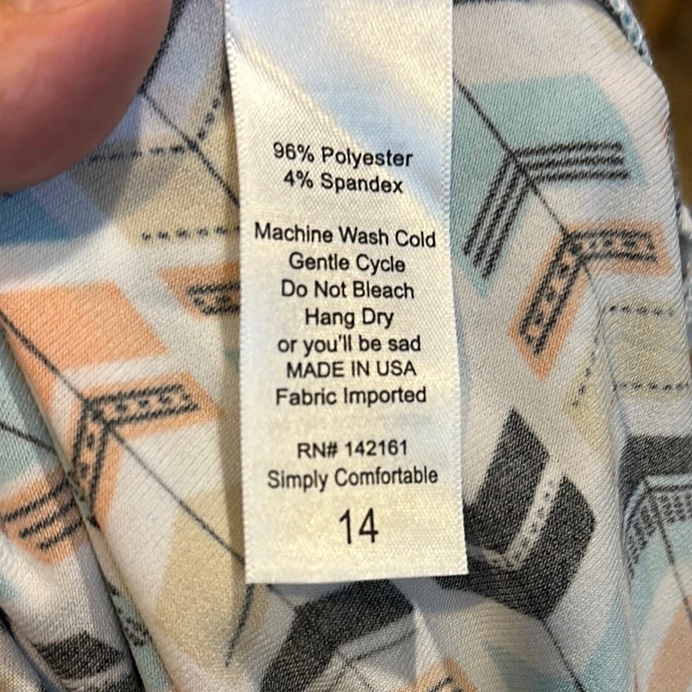 LuLaRoe Chevron Patterned Skirt size 14 - Picture 6 of 6